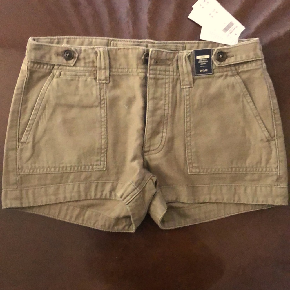 Women’s short shorts